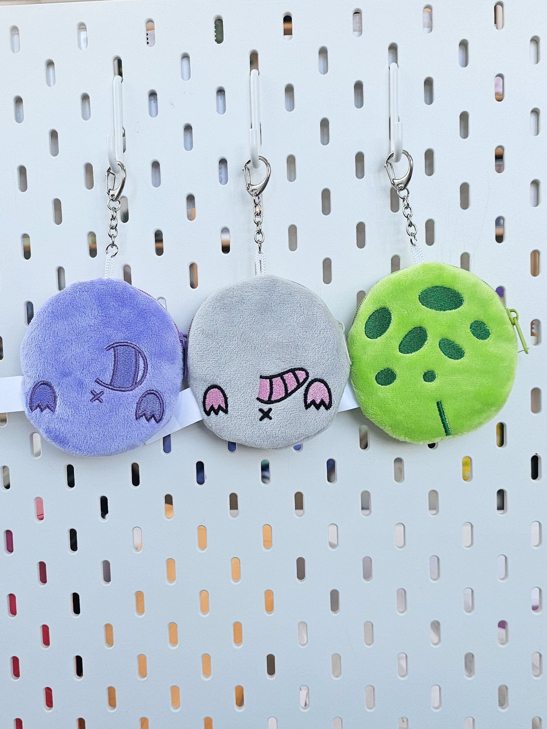 Cute & Funny Fuzzy Animal Coin Purse (Raccoon, Opossum or Frog) - Koodle